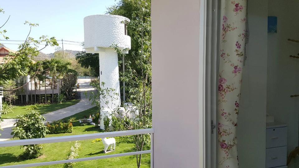 Baan Suan Geb Tawan Hotel Lop Buri Екстериор снимка